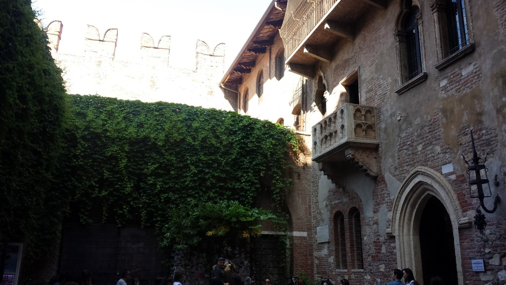 BALCONE di giulietta a verona