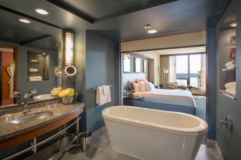 hotel100