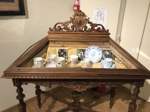 collezione di marina minelli un te con la regina