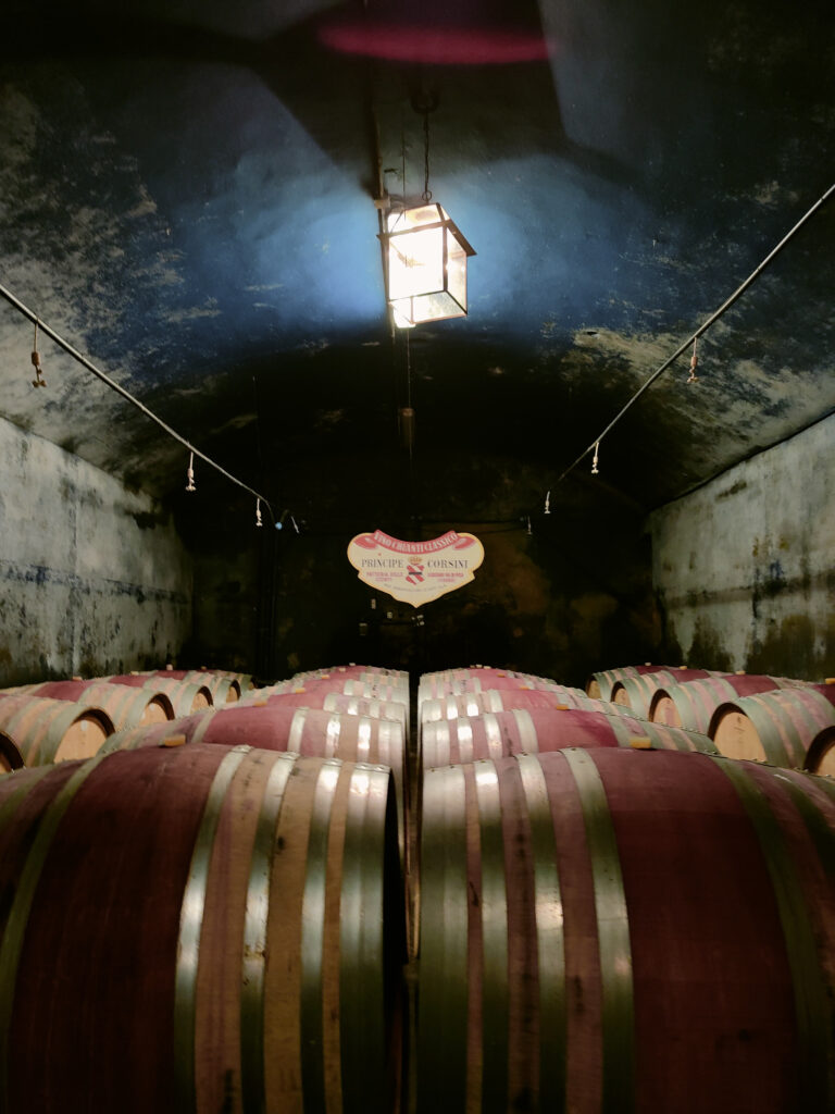 PARTAFFINAMENTO NELLA CANTINA DI VILLA LE CORTI