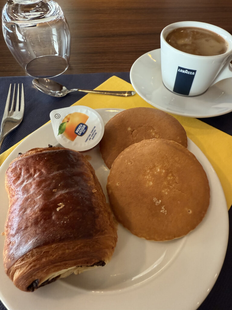 colazione a bordo della corsica ferries